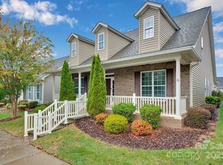 17721 Morehampton Ave, Cornelius, NC 28031