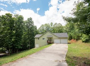 238 Hunters Trl, Franklin, NC 28734