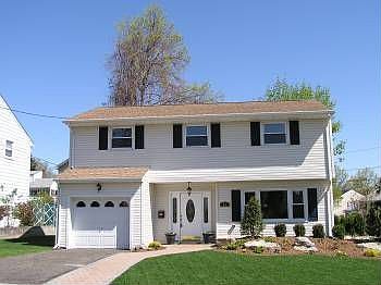 1st image of 14 Donna Ct