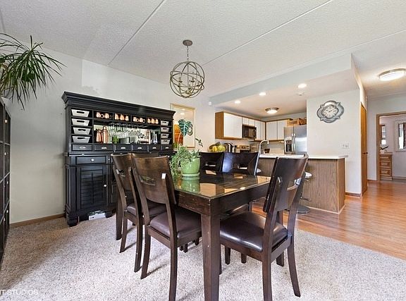 5th image of 5703 S Cass Ave APT 106