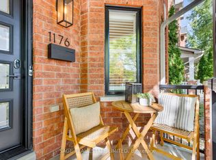 1176 Shaw St, Toronto, ON M6G 3N6