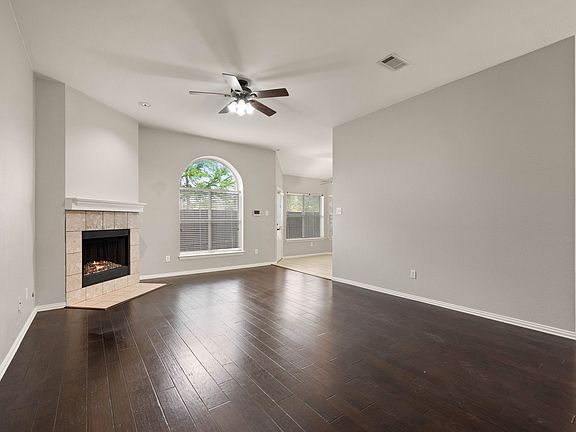 3rd image of 2217 Greendale Ct