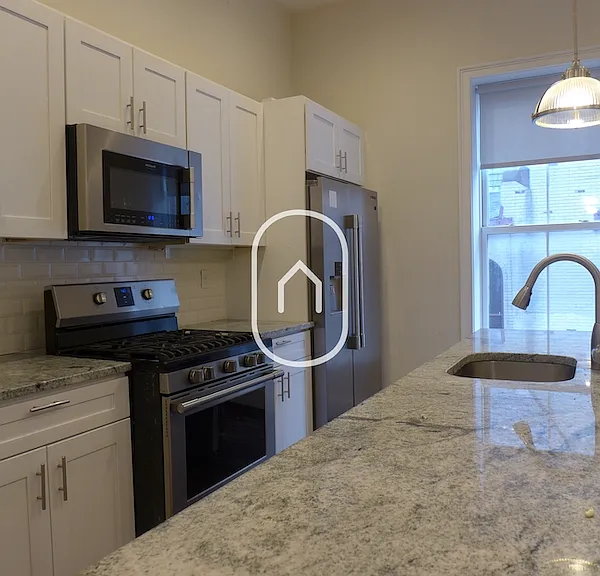 133 Northampton St #3 — Photo 2
