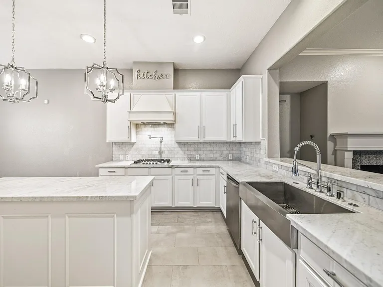 2711 Wallingford Pnes — Photo 10