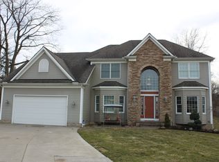 2164 Kimberly Ct, Wickliffe, OH 44092