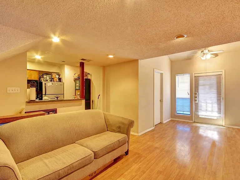 2612 San Pedro St #208 — Photo 3