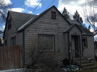 374 SW 17th St, Redmond, OR 97756