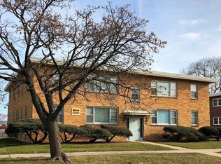 Great Location! 1-bed 1-bath Apartment located in the Vilas Area, Madison, WI 53715