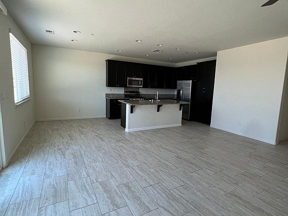 3rd image of 9553 Ballinger Dr