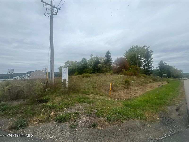 2nd image of 1 Harbor Lane