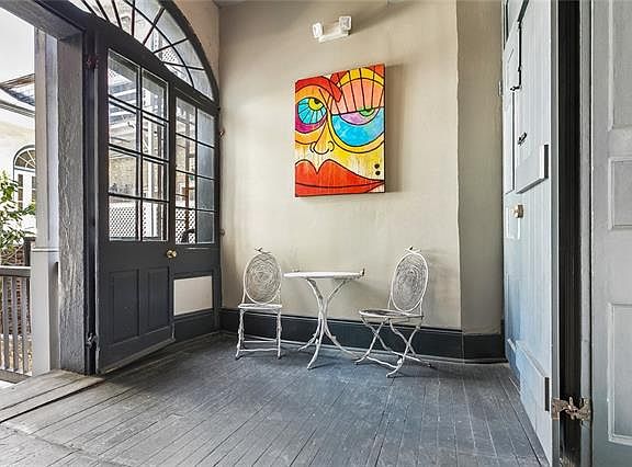 2nd image of 717 Toulouse St #3