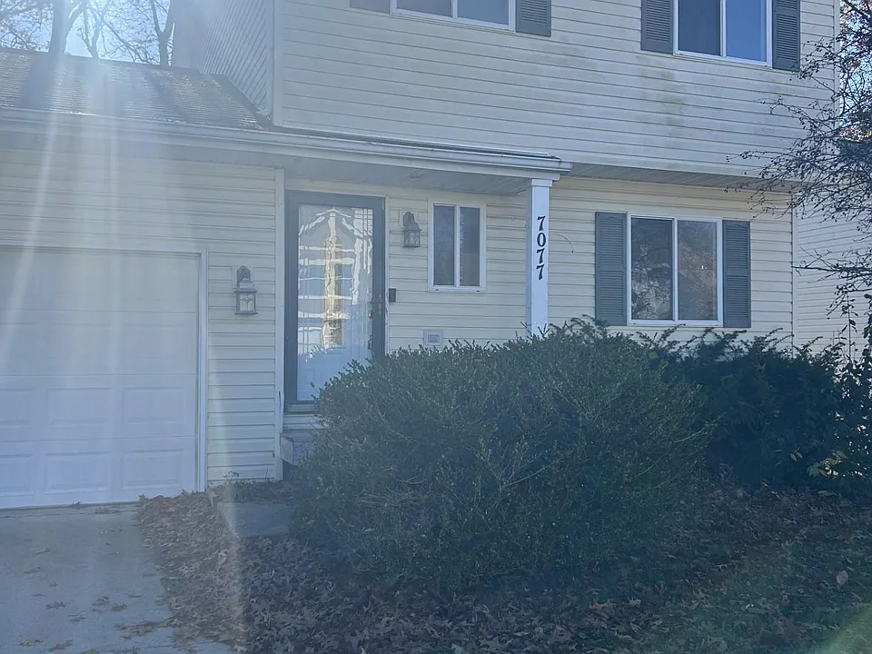 7077 Rolling Hills Dr