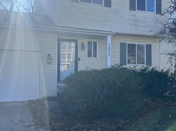 7077 Rolling Hills Dr, Waterford, MI 48327