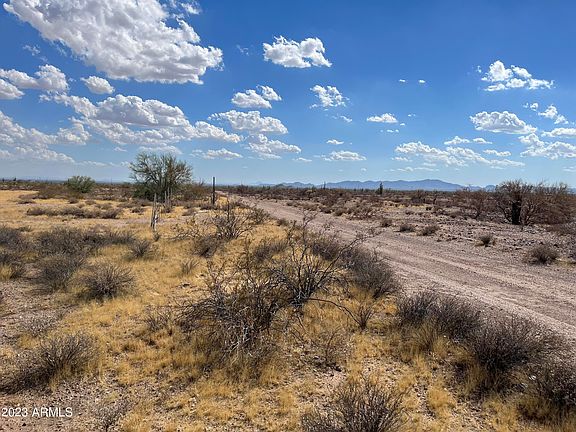 3rd image of 33899 W Cloud Road #17