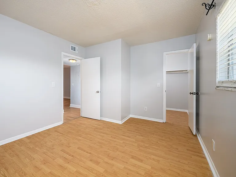 120 S Church Ave #209 — Photo 12