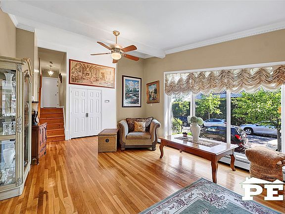 4th image of 4122 Avenue T