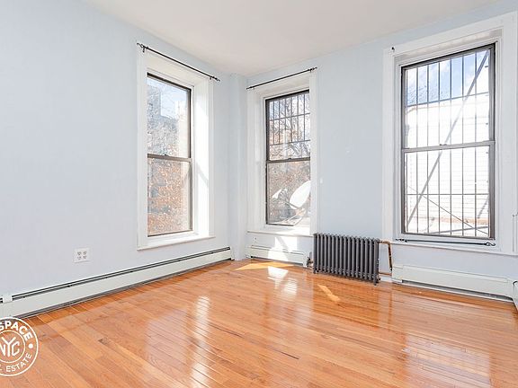 3rd image of 803 Halsey St APT 1