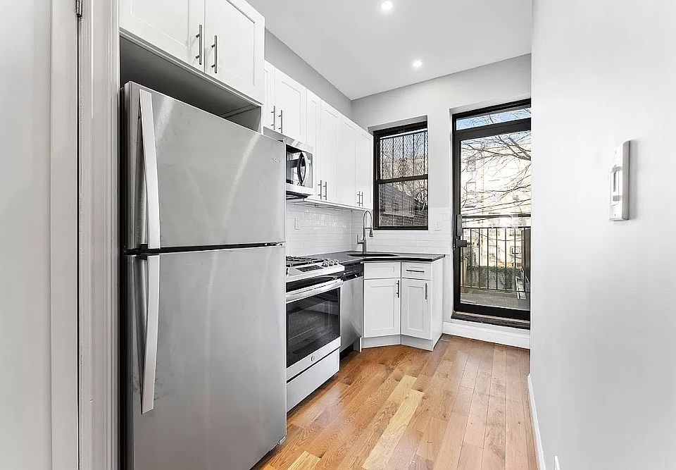 1st image of 521 Decatur St #2B