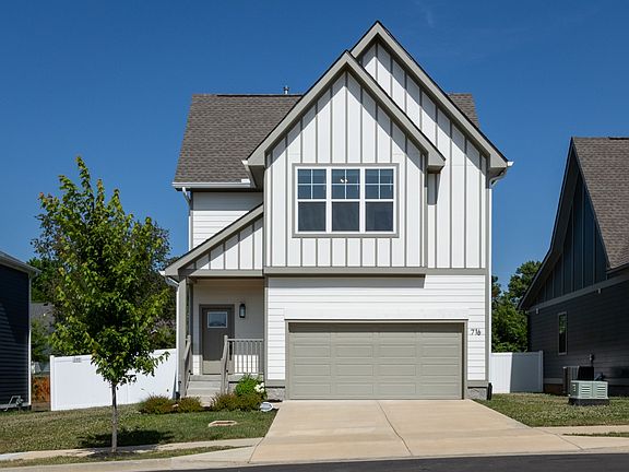 3rd image of 716 Caraway Ln