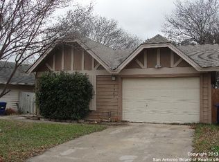 3909 Heritage Hill Dr, San Antonio, TX 78247