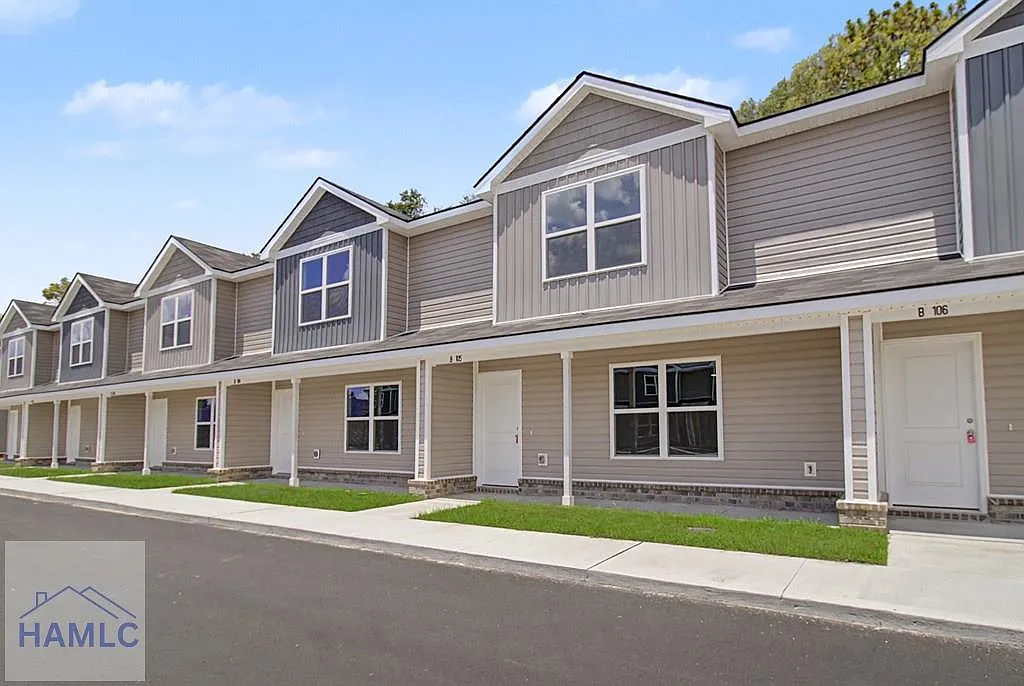 3 bed, 2.5 bath, 1120 sqft, $1,750 — Photo 2