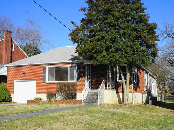 150 Wildhurst Ave NE, Roanoke, VA 24012