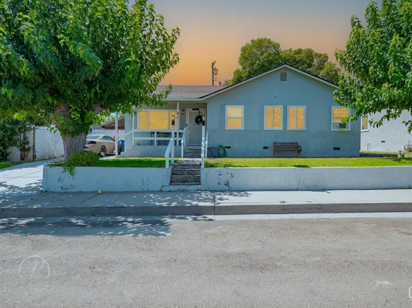 4 Cypress Ln, Taft, CA 93268