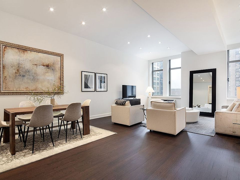 1st image of 252 7th Ave APT 7L