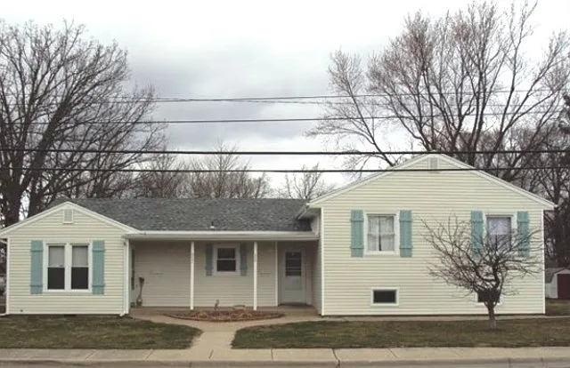 500 N Sheldon St photo 1