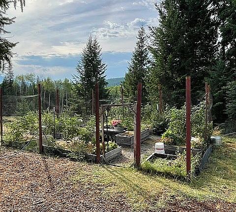 5th image of 144 Two Bear Trl