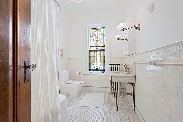 Rented by Garfield Realty  | media 44