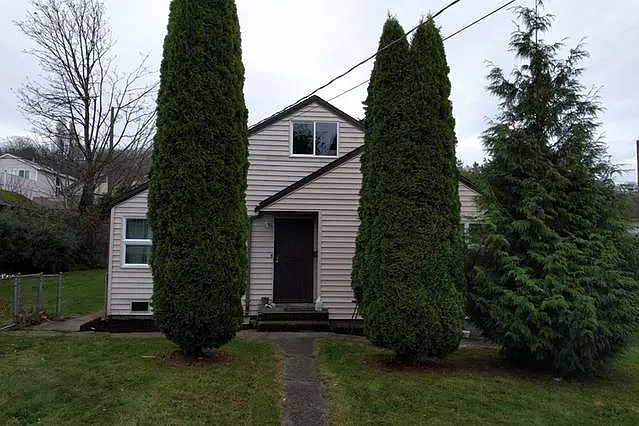 16th Ave S — Photo 13