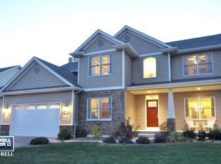 1783 Luther Lowell Ln, Sycamore, IL 60178
