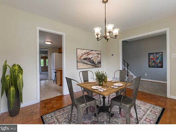 5th image of 3200 Emerald Pl