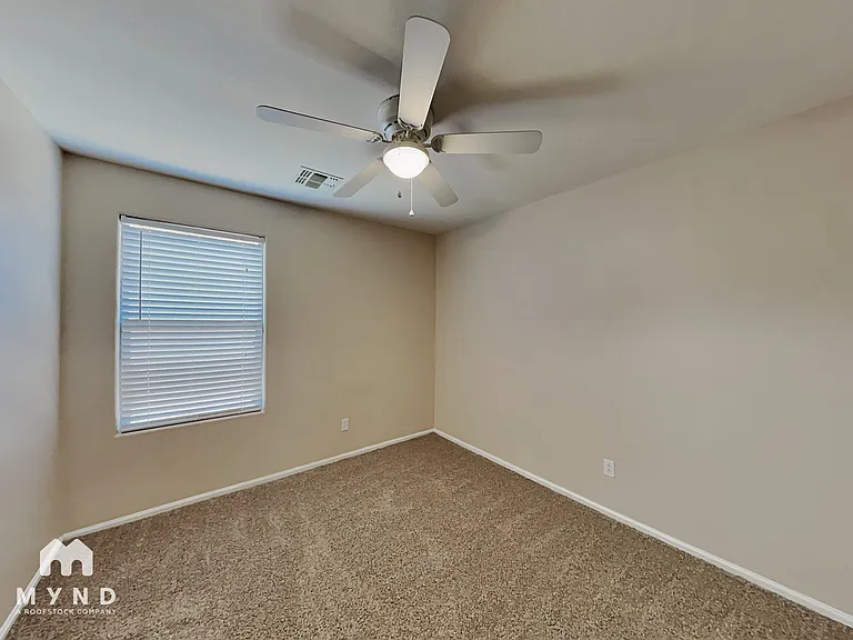 4265 E Bonanza Rd — Photo 33