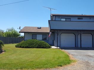 51 Crownview Ln, Sequim, WA 98382