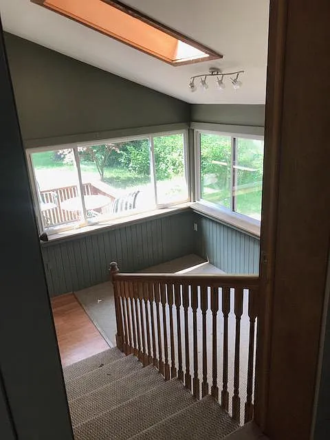 3 bed, 2.5 bath, $2,300 — Photo 2