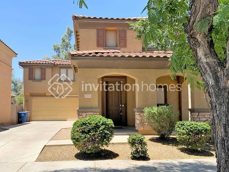 22194 S 211th St — Photo 1