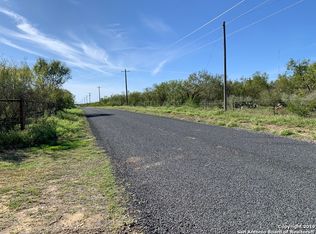 0 Bluntzer Rd, Charlotte, TX 78011