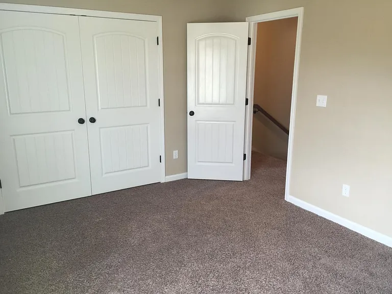 120 Forbes Dr #B — Photo 5