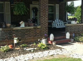 801 Cunningham Ave, Danville, IL 61832