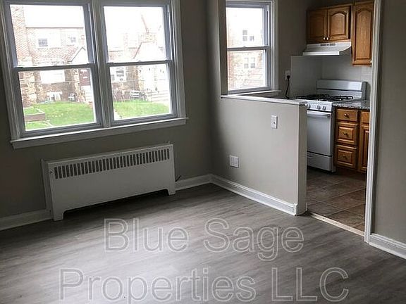 5th image of 813 Windermere Ave Floor 2