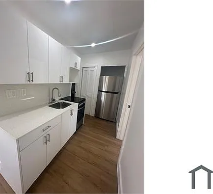 2 bed, 550 sqft, $2,000 — Photo 1
