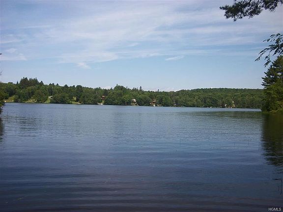 3rd image of Park Dr