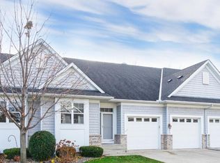 10371 Grant Dr, Eden Prairie, MN 55347
