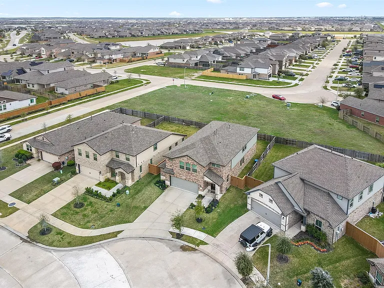 2108 Sweet Bay Dr — Photo 23