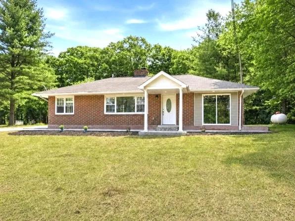89 Armstrong Rd, Wantage Twp., NJ 07461