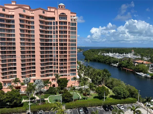 90 Edgewater Dr APT 1222, Coral Gables, FL 33133