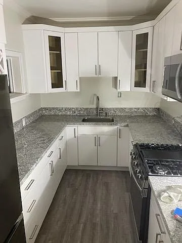 Studio, 500 sqft, $1,500 — Photo 2