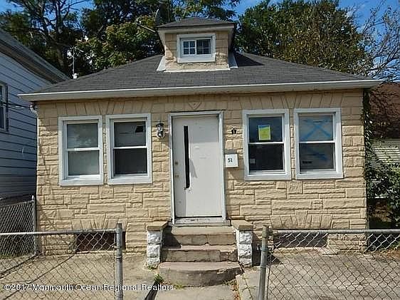 2nd image of 51 Pineview Ave
